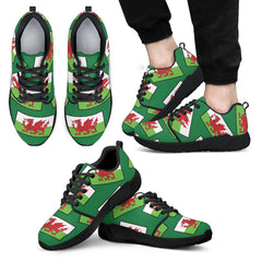 WALES'S PRIDE! WALE'S FLAGSHOE - Men's Athletic Sneakers (green bg)