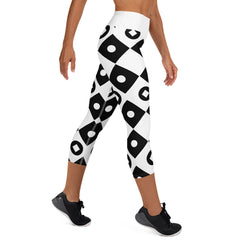 Black and White Geometric  Yoga Capri Leggings